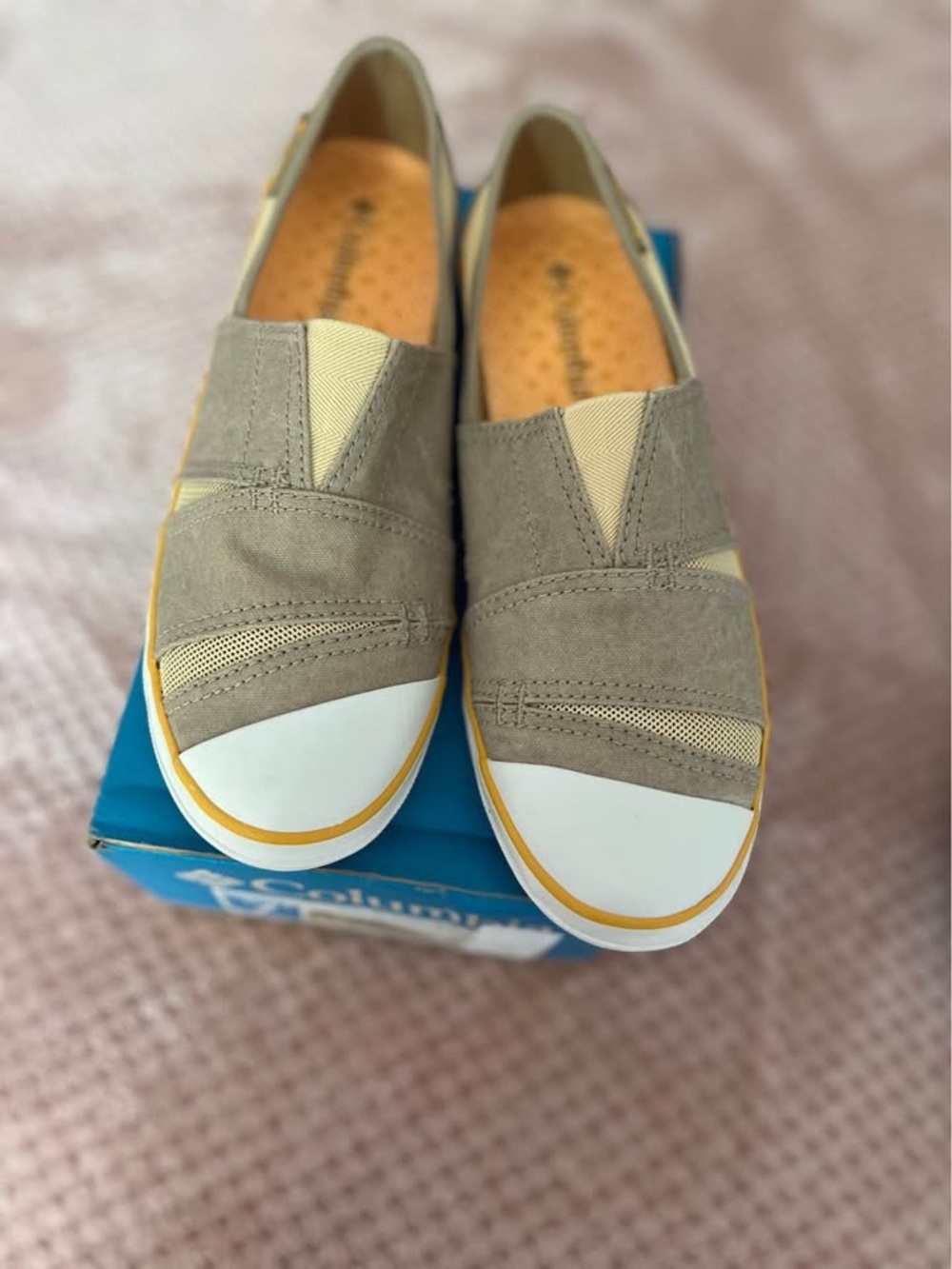 Columbia Vulc N Vent Slip Gray & Yellow Sneakers US 7.5